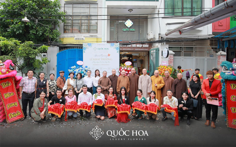 Tổng quan hình ảnh lễ khai trương Quốc Hoa Luxury Flowers